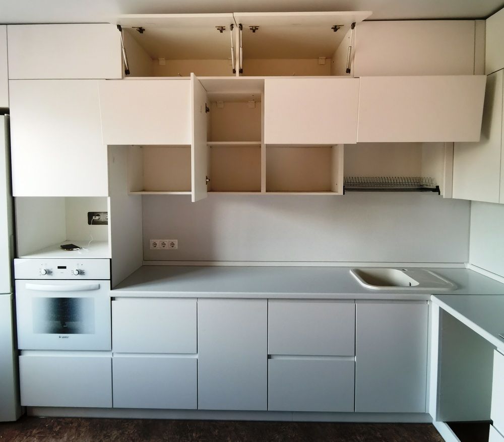 Белый кухонный гарнитур-Кухня МДФ в эмали «Модель 561»-фото4